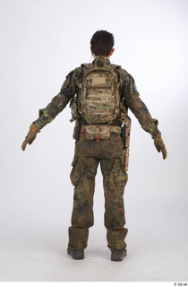  Photos Frankie Perry Army KSK Recon Germany standing whole body 0005.jpg